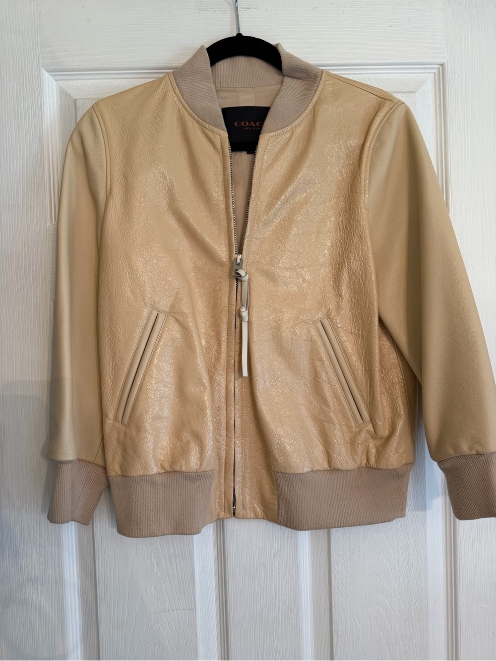 COACH Women’s Beige Cream Leather Bomber Jacket M - Picture 3 of 7